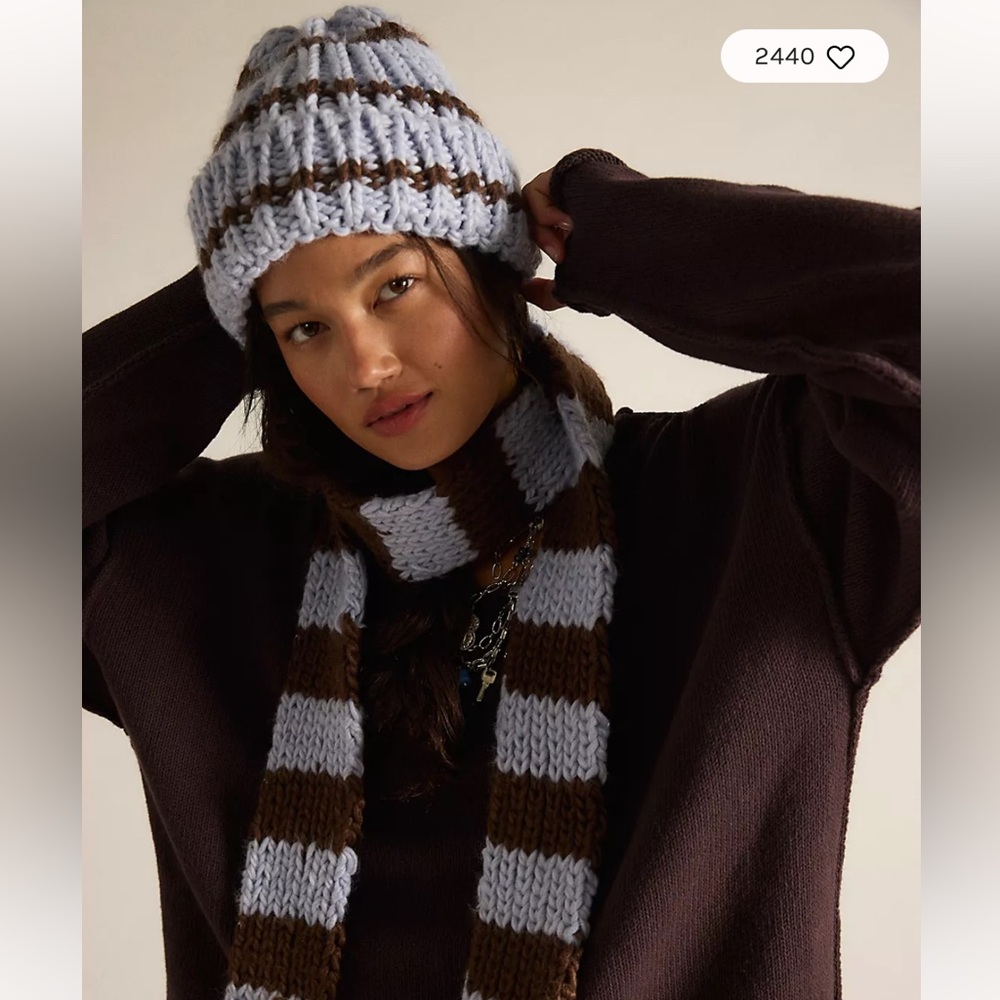 NWT FREE PEOPLE TACITA BEANIE & SCARF SET